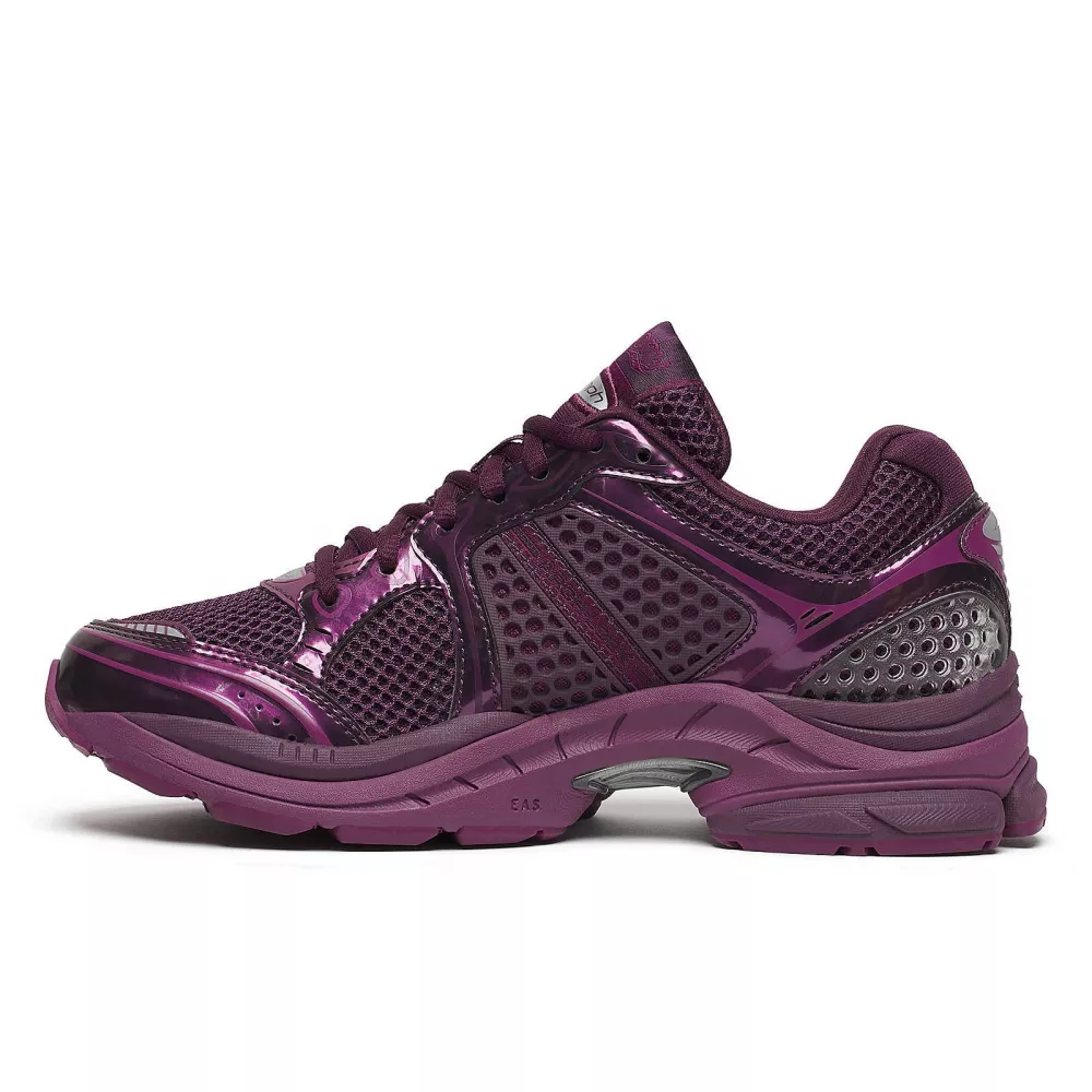 Жіночі кросівки Saucony PROGRID TRIUMPH 4 CHROMA